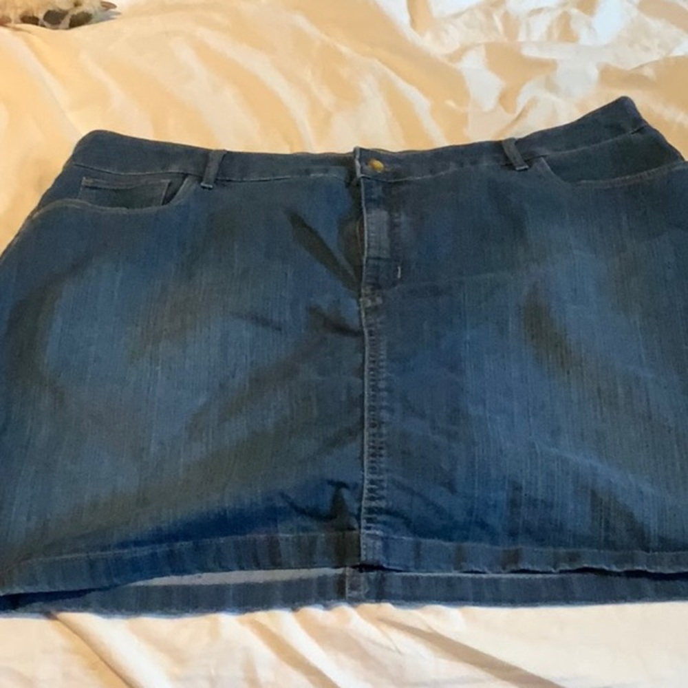 Skort